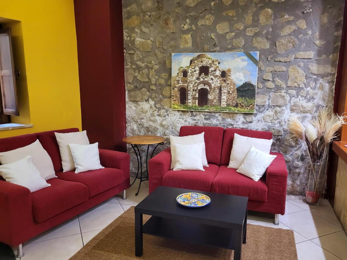 Hotel Federico II Кастильоне-ди-Сицилия Экстерьер фото