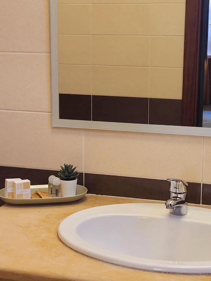 Hotel Federico II Кастильоне-ди-Сицилия Экстерьер фото