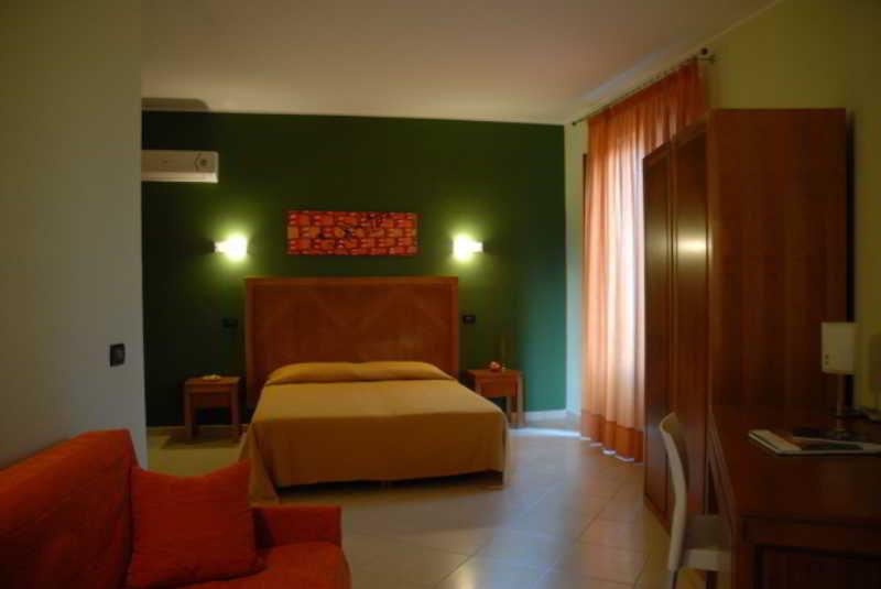 Hotel Federico II Кастильоне-ди-Сицилия Экстерьер фото